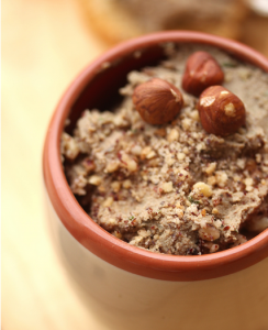 mousse foie de volaille pommes et noisettes